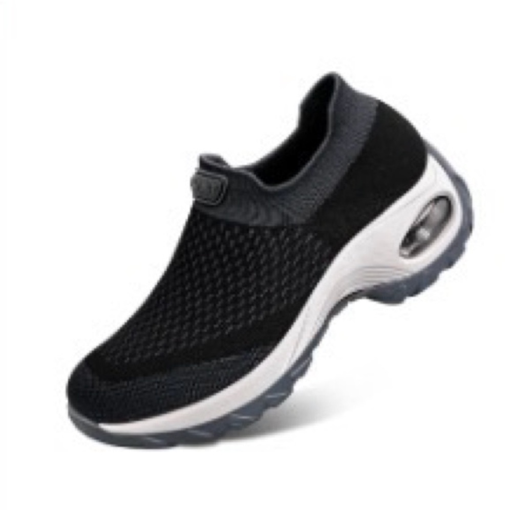 Woman Black Slip-On Walking Shoes
